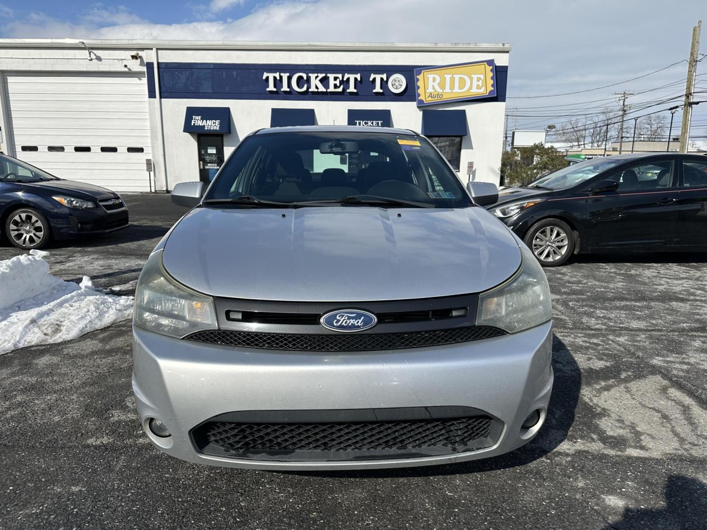 2011 SILVER Ford Focus SES Sedan (1FAHP3GNXBW) with an 2.0L L4 DOHC 16V engine, located at 1254 Manheim Pike, Lancaster, PA, 17601, (717) 393-9133, 40.062870, -76.323273 - Photo#1