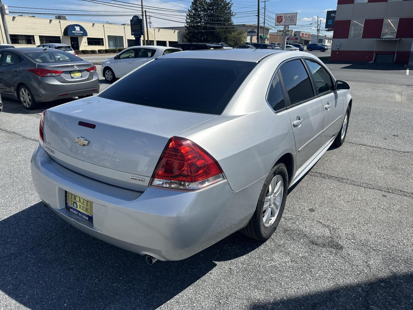 2014 SILVER Chevrolet Impala LS (2G1WA5E31E1) with an 3.6L V6 DOHC 16V FFV engine, 6-Speed Automatic transmission, located at 1254 Manheim Pike, Lancaster, PA, 17601, (717) 393-9133, 40.062870, -76.323273 - Photo#6