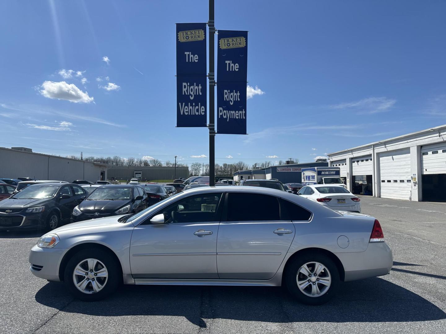 2014 SILVER Chevrolet Impala LS (2G1WA5E31E1) with an 3.6L V6 DOHC 16V FFV engine, 6-Speed Automatic transmission, located at 1254 Manheim Pike, Lancaster, PA, 17601, (717) 393-9133, 40.062870, -76.323273 - Photo#9