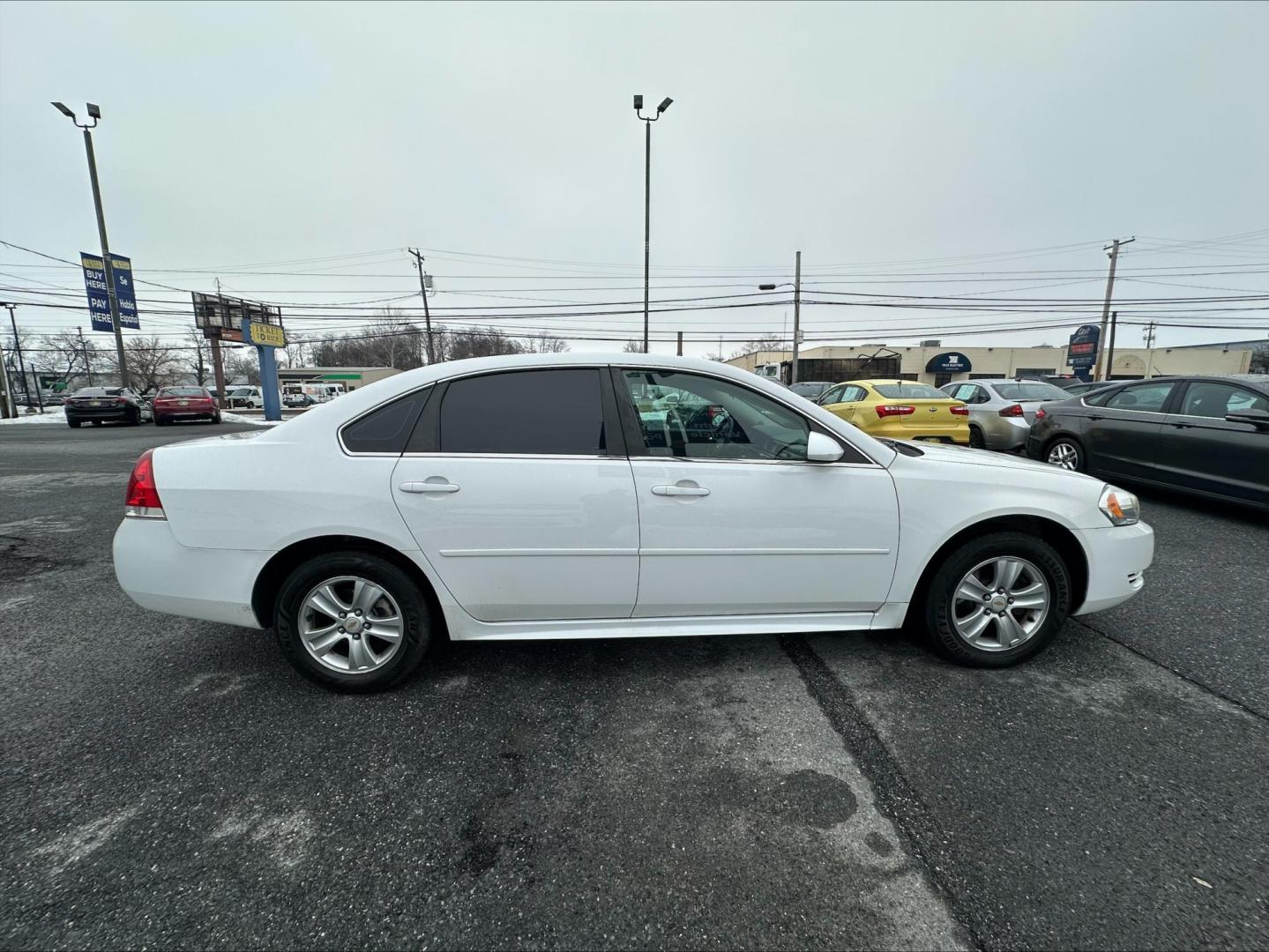 2015 WHITE Chevrolet Impala Limited LS (2G1WA5E33F1) with an 3.6L V6 DOHC 16V FFV engine, 6-Speed Automatic transmission, located at 1254 Manheim Pike, Lancaster, PA, 17601, (717) 393-9133, 40.062870, -76.323273 - Photo#3