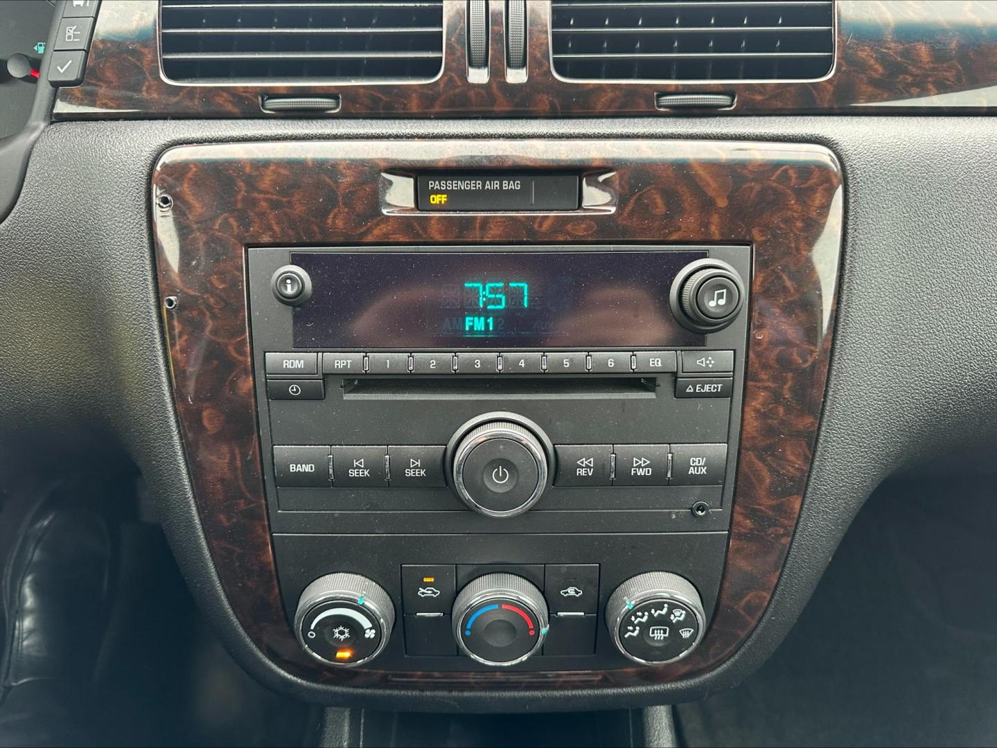 2015 WHITE Chevrolet Impala Limited LS (2G1WA5E33F1) with an 3.6L V6 DOHC 16V FFV engine, 6-Speed Automatic transmission, located at 1254 Manheim Pike, Lancaster, PA, 17601, (717) 393-9133, 40.062870, -76.323273 - Photo#13