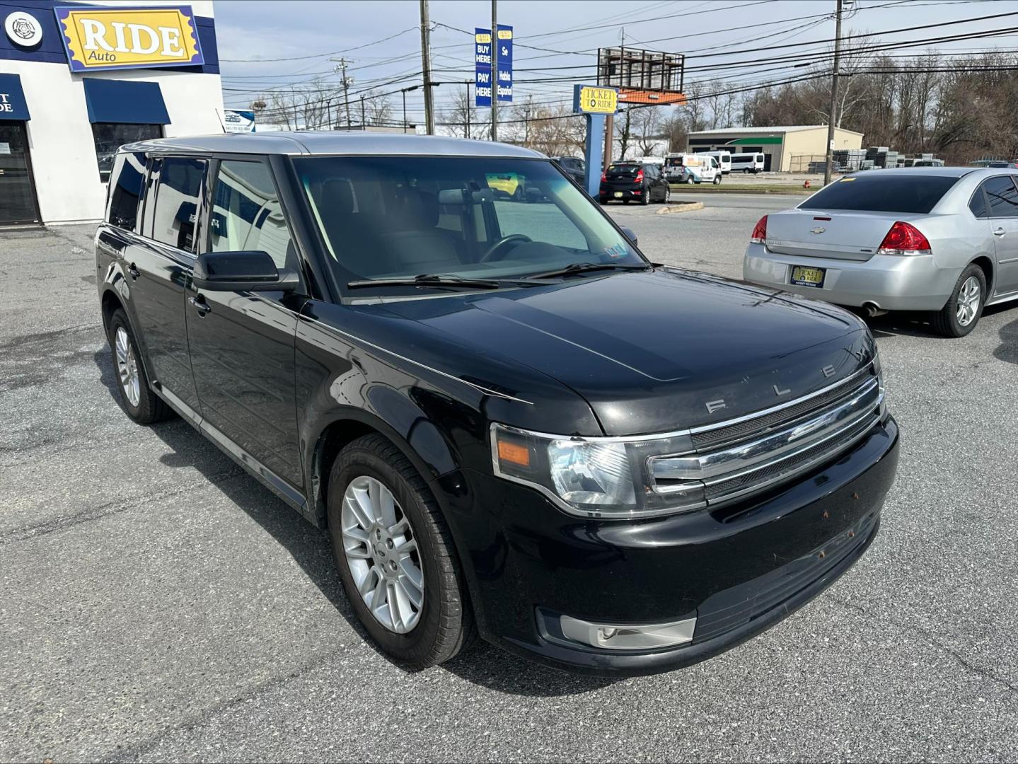 2013 BLACK Ford Flex SEL AWD (2FMHK6C81DB) with an 3.5L V6 DOHC 24V engine, 6-Speed Automatic Overdrive transmission, located at 1254 Manheim Pike, Lancaster, PA, 17601, (717) 393-9133, 40.062870, -76.323273 - Photo#2