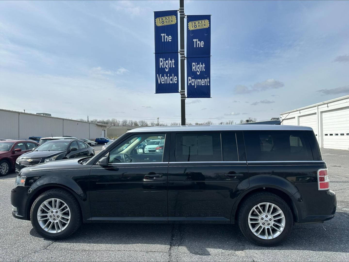 2013 BLACK Ford Flex SEL AWD (2FMHK6C81DB) with an 3.5L V6 DOHC 24V engine, 6-Speed Automatic Overdrive transmission, located at 1254 Manheim Pike, Lancaster, PA, 17601, (717) 393-9133, 40.062870, -76.323273 - Photo#7
