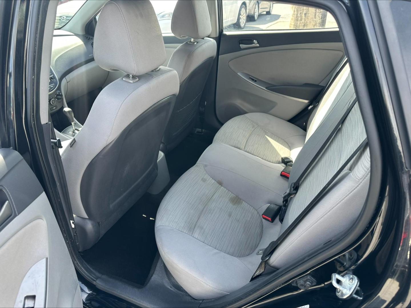 2017 BLACK Hyundai Accent SE 5-Door 6A (KMHCT5AE1HU) with an 1.6L L4 DOHC 16V engine, 6A transmission, located at 1254 Manheim Pike, Lancaster, PA, 17601, (717) 393-9133, 40.062870, -76.323273 - Photo#9