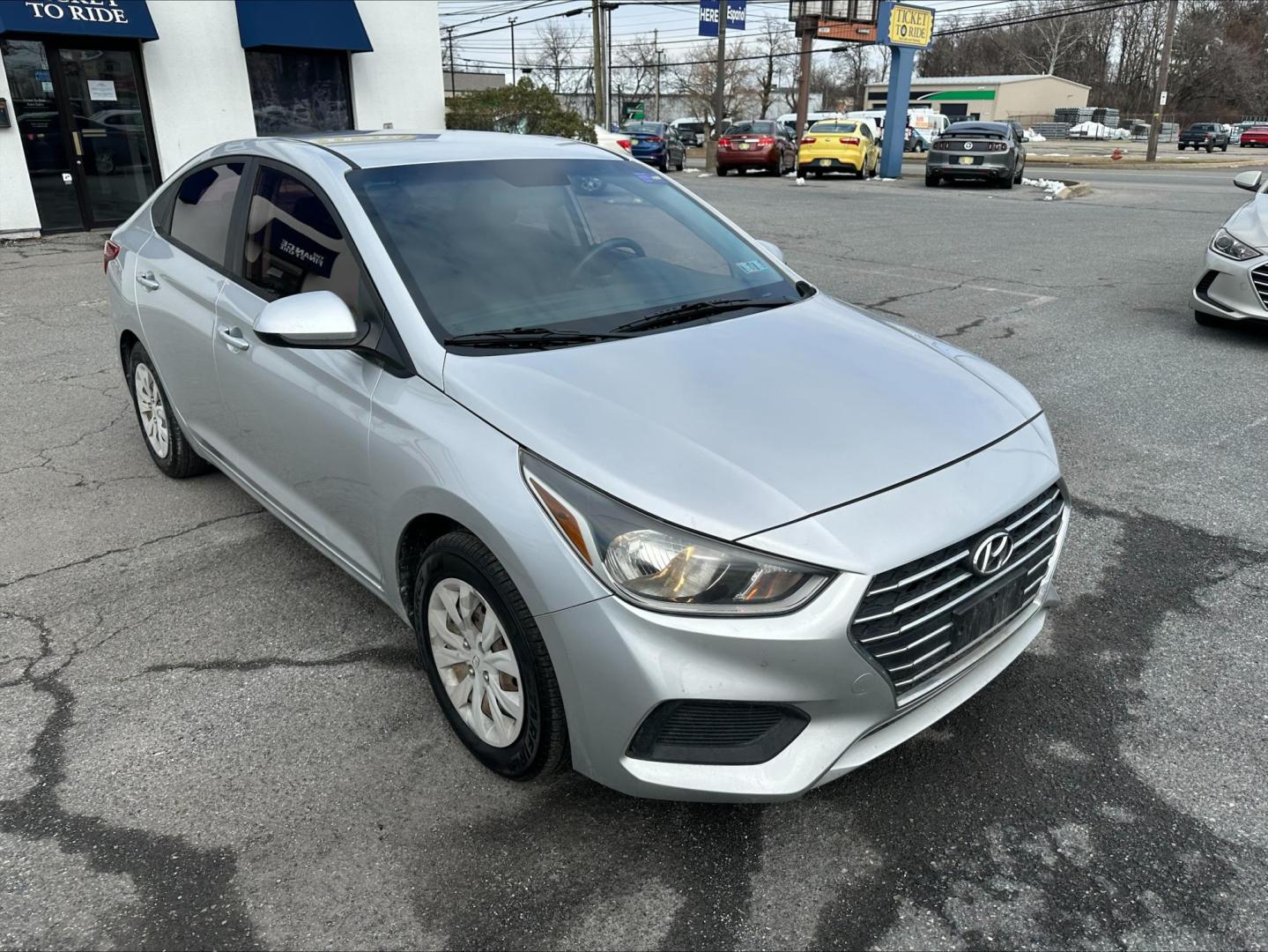 2019 GREY Hyundai Accent SE 4-Door 6A (3KPC24A38KE) with an 1.6L L4 DOHC 16V engine, 6A transmission, located at 1254 Manheim Pike, Lancaster, PA, 17601, (717) 393-9133, 40.062870, -76.323273 - Photo#2
