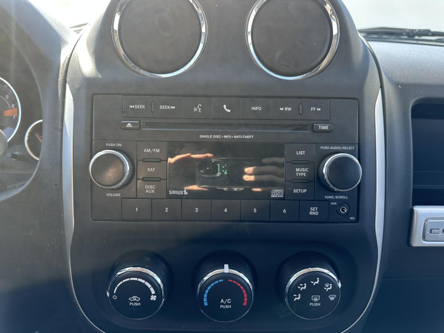 2015 BLACK Jeep Compass Latitude 4WD (1C4NJDEBXFD) with an 2.4L L4 DOHC 16V engine, Continuously Variable Transmission transmission, located at 1254 Manheim Pike, Lancaster, PA, 17601, (717) 393-9133, 40.062870, -76.323273- Photo#17