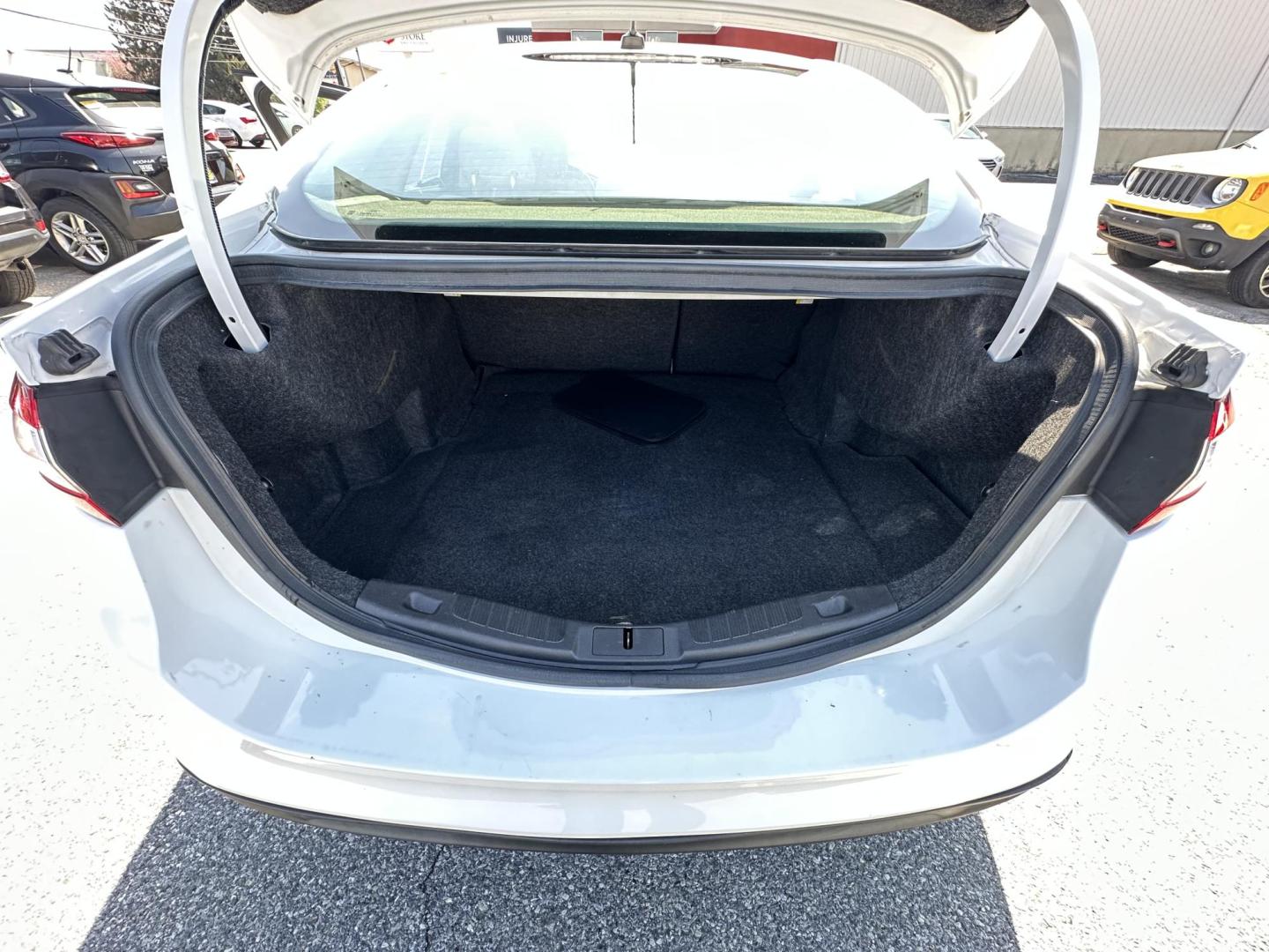 2016 WHITE Ford Fusion S (1FA6P0G75G5) with an 2.5L L4 DOHC 16V engine, 6-Speed Automatic transmission, located at 1254 Manheim Pike, Lancaster, PA, 17601, (717) 393-9133, 40.062870, -76.323273 - Photo#8