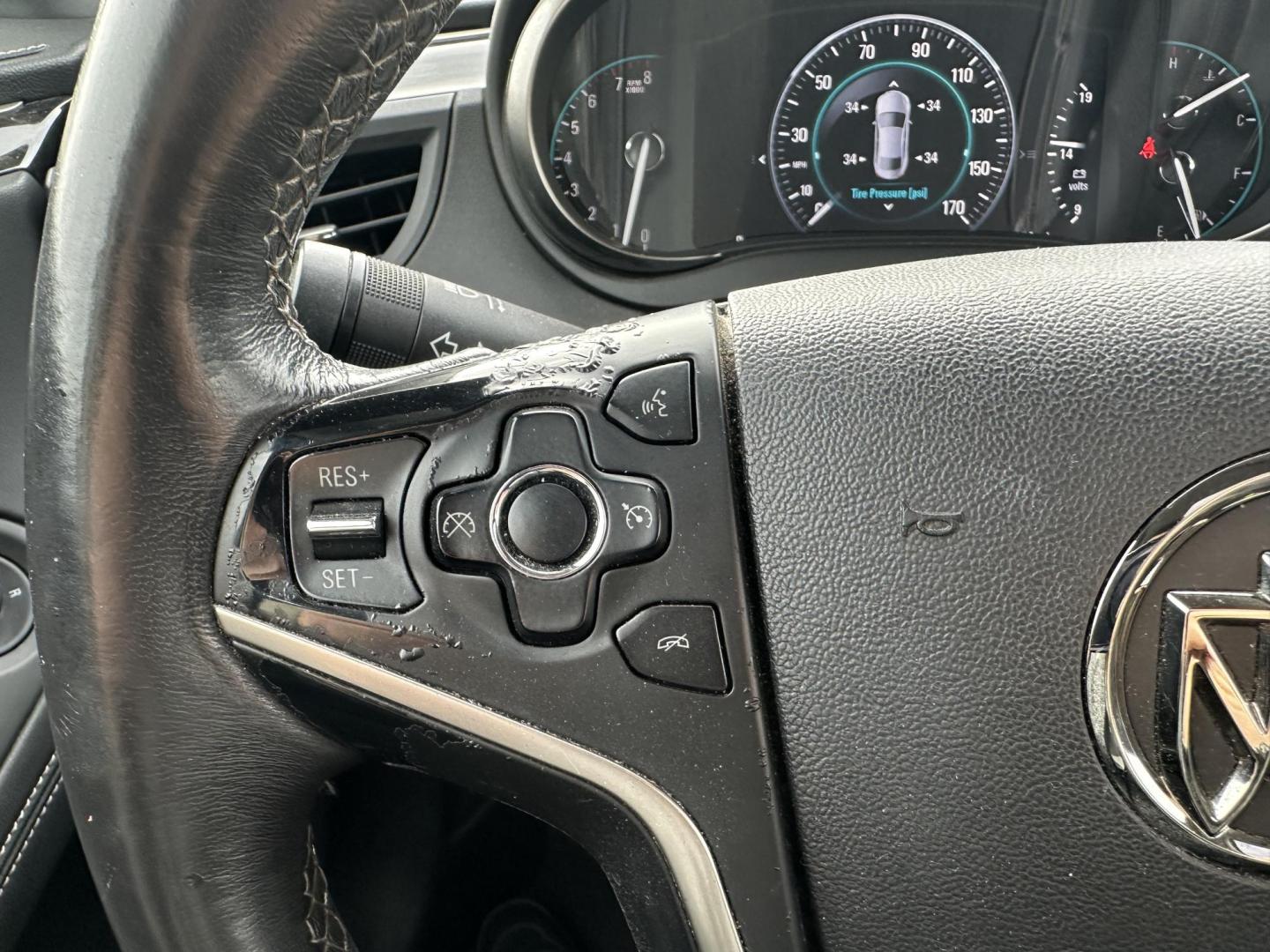 2014 WHITE Buick LaCrosse Leather Package (1G4GB5G36EF) with an 3.6L V6 DOHC 24V FFV engine, 6-Speed Automatic transmission, located at 1254 Manheim Pike, Lancaster, PA, 17601, (717) 393-9133, 40.062870, -76.323273 - Photo#12