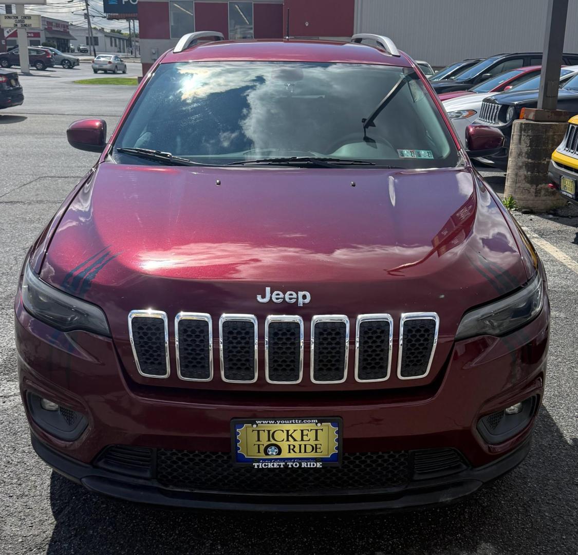 2019 MAROON Jeep Cherokee Latitude FWD (1C4PJLCB4KD) with an 2.4L L4 DOHC 16V engine, 9A transmission, located at 1254 Manheim Pike, Lancaster, PA, 17601, (717) 393-9133, 40.062870, -76.323273 - Adventure-ready and packed with comfort, this 2019 Jeep Cherokee Latitude FWD delivers the perfect balance of style, versatility, and everyday practicality. With its bold Jeep design and smooth driving performance, the Cherokee is built to handle everything from your daily commute to weekend getaway - Photo#2
