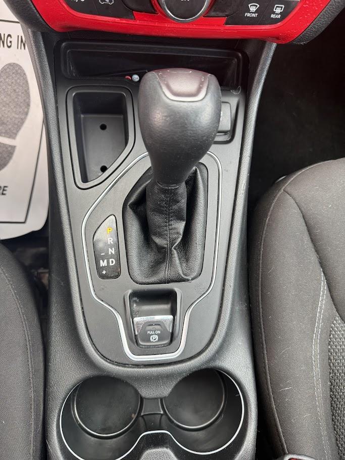 2019 MAROON Jeep Cherokee Latitude FWD (1C4PJLCB4KD) with an 2.4L L4 DOHC 16V engine, 9A transmission, located at 1254 Manheim Pike, Lancaster, PA, 17601, (717) 393-9133, 40.062870, -76.323273 - Adventure-ready and packed with comfort, this 2019 Jeep Cherokee Latitude FWD delivers the perfect balance of style, versatility, and everyday practicality. With its bold Jeep design and smooth driving performance, the Cherokee is built to handle everything from your daily commute to weekend getaway - Photo#17