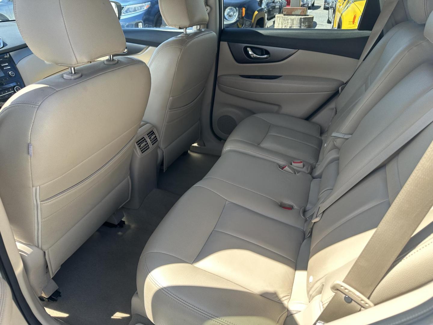 2015 HITE Nissan Rogue S AWD (KNMAT2MV8FP) with an 2.5L L4 DOHC 16V engine, Continuously Variable Transmission transmission, located at 1254 Manheim Pike, Lancaster, PA, 17601, (717) 393-9133, 40.062870, -76.323273- Photo#10