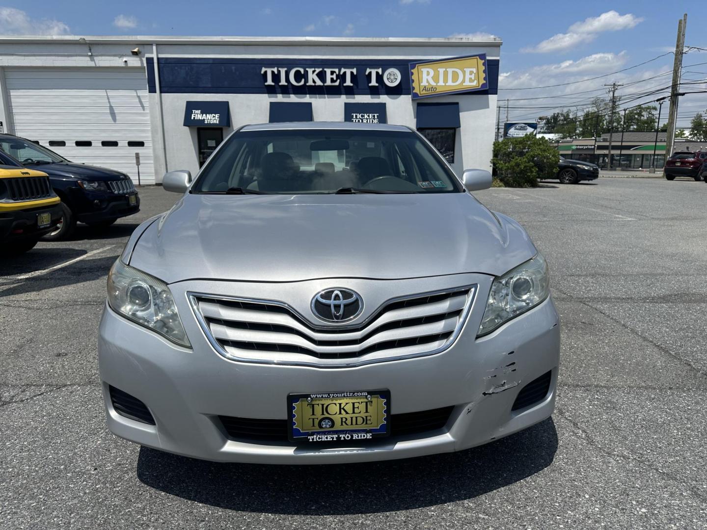 2011 SILVER Toyota Camry SE 6-Spd MT (4T1BF3EK4BU) with an 2.5L L4 DOHC 16V engine, 6-Speed Manual transmission, located at 1254 Manheim Pike, Lancaster, PA, 17601, (717) 393-9133, 40.062870, -76.323273- Photo#1