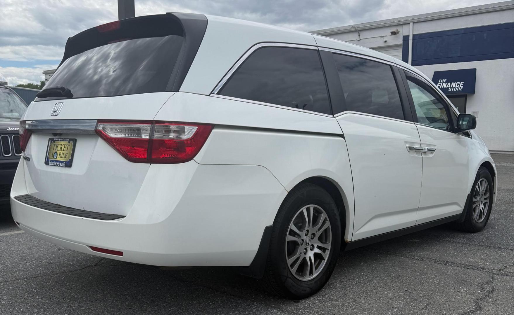 2012 WHITE Honda Odyssey EX-L (5FNRL5H64CB) with an 3.5L V6 SOHC 24V engine, 5-Speed Automatic transmission, located at 1254 Manheim Pike, Lancaster, PA, 17601, (717) 393-9133, 40.062870, -76.323273 - Roomy, comfortable, and built for family life, this 2012 Honda Odyssey EX-L is the perfect vehicle for busy schedules, road trips, and everyday driving. Known for its long-lasting reliability and smooth ride, the Odyssey continues to be one of the most trusted family vehicles on the road. The EX- - Photo#2