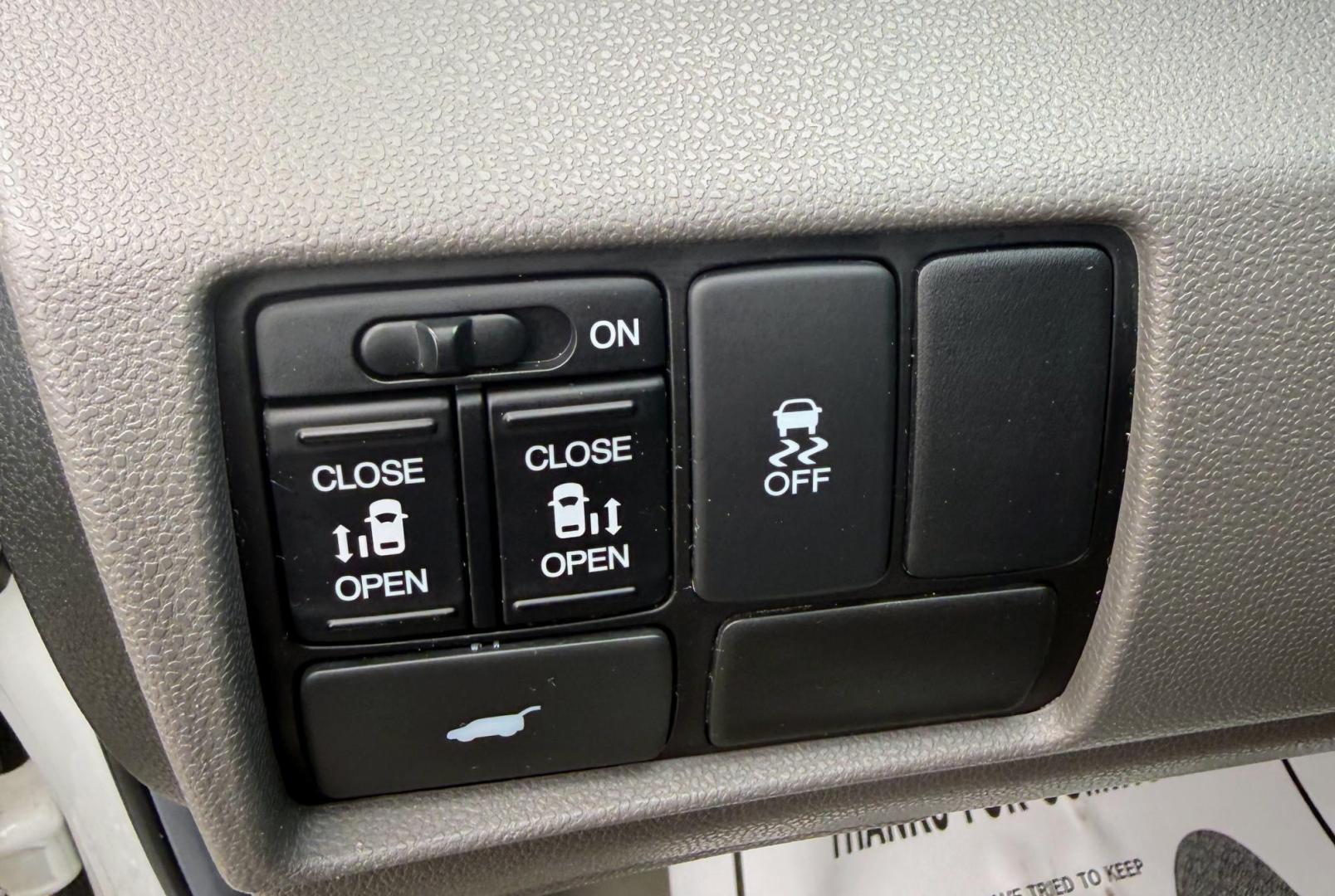 2012 WHITE Honda Odyssey EX-L (5FNRL5H64CB) with an 3.5L V6 SOHC 24V engine, 5-Speed Automatic transmission, located at 1254 Manheim Pike, Lancaster, PA, 17601, (717) 393-9133, 40.062870, -76.323273 - Roomy, comfortable, and built for family life, this 2012 Honda Odyssey EX-L is the perfect vehicle for busy schedules, road trips, and everyday driving. Known for its long-lasting reliability and smooth ride, the Odyssey continues to be one of the most trusted family vehicles on the road. The EX- - Photo#12
