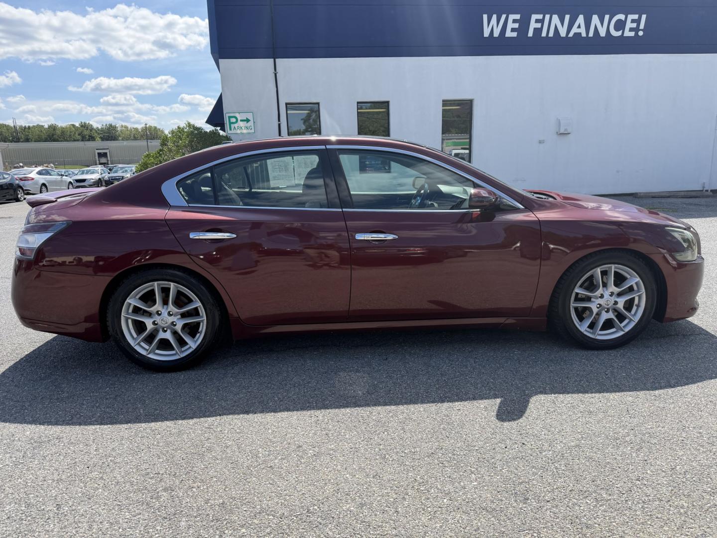 2010 RED Nissan Maxima S (1N4AA5AP2AC) with an 3.5L V6 DOHC 24V engine, CVT transmission, located at 1254 Manheim Pike, Lancaster, PA, 17601, (717) 393-9133, 40.062870, -76.323273 - Fully loaded and packed with comfort! The 2010 Nissan Maxima S features leather seating, heated front seats, a heated steering wheel, power sunroof, backup camera, push-button start, keyless entry, dual-zone climate control, rear climate controls, Bluetooth connectivity, premium audio, and steering-- Photo#5