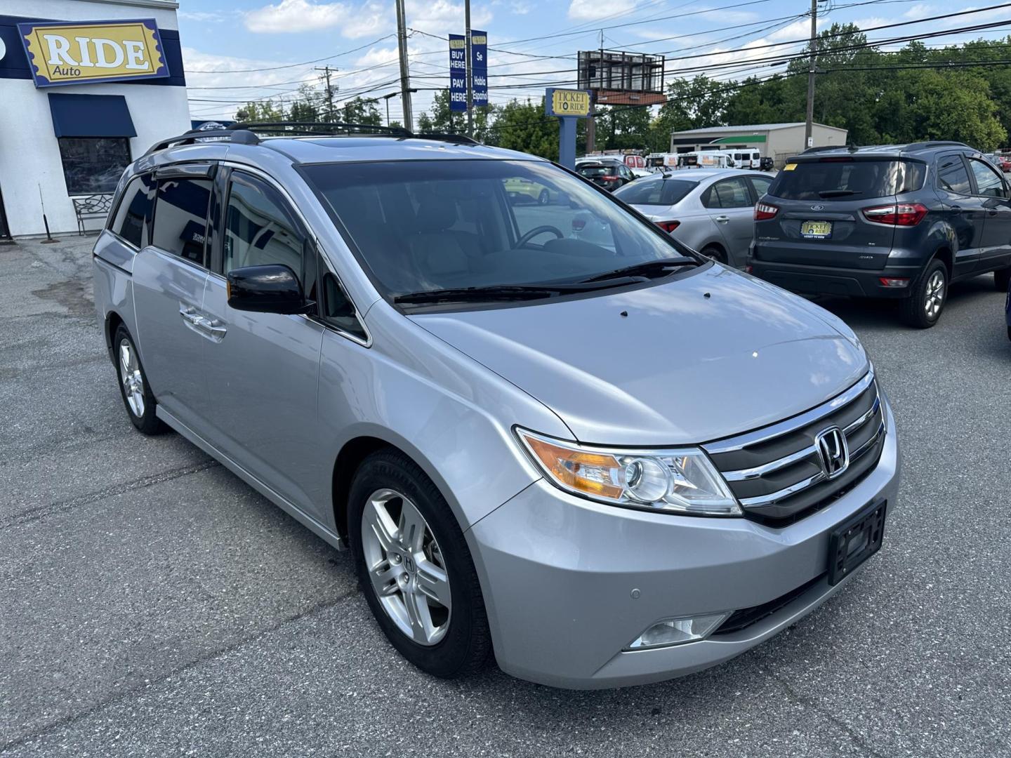 2011 SILVER Honda Odyssey Touring (5FNRL5H91BB) with an 3.5L V6 SOHC 24V engine, 5-Speed Automatic transmission, located at 1254 Manheim Pike, Lancaster, PA, 17601, (717) 393-9133, 40.062870, -76.323273 - Photo#2