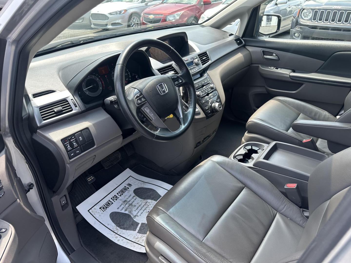 2011 SILVER Honda Odyssey Touring (5FNRL5H91BB) with an 3.5L V6 SOHC 24V engine, 5-Speed Automatic transmission, located at 1254 Manheim Pike, Lancaster, PA, 17601, (717) 393-9133, 40.062870, -76.323273 - Photo#6