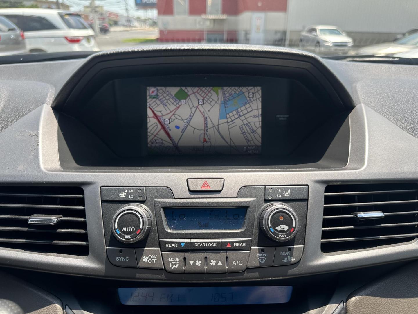 2011 SILVER Honda Odyssey Touring (5FNRL5H91BB) with an 3.5L V6 SOHC 24V engine, 5-Speed Automatic transmission, located at 1254 Manheim Pike, Lancaster, PA, 17601, (717) 393-9133, 40.062870, -76.323273 - Photo#15