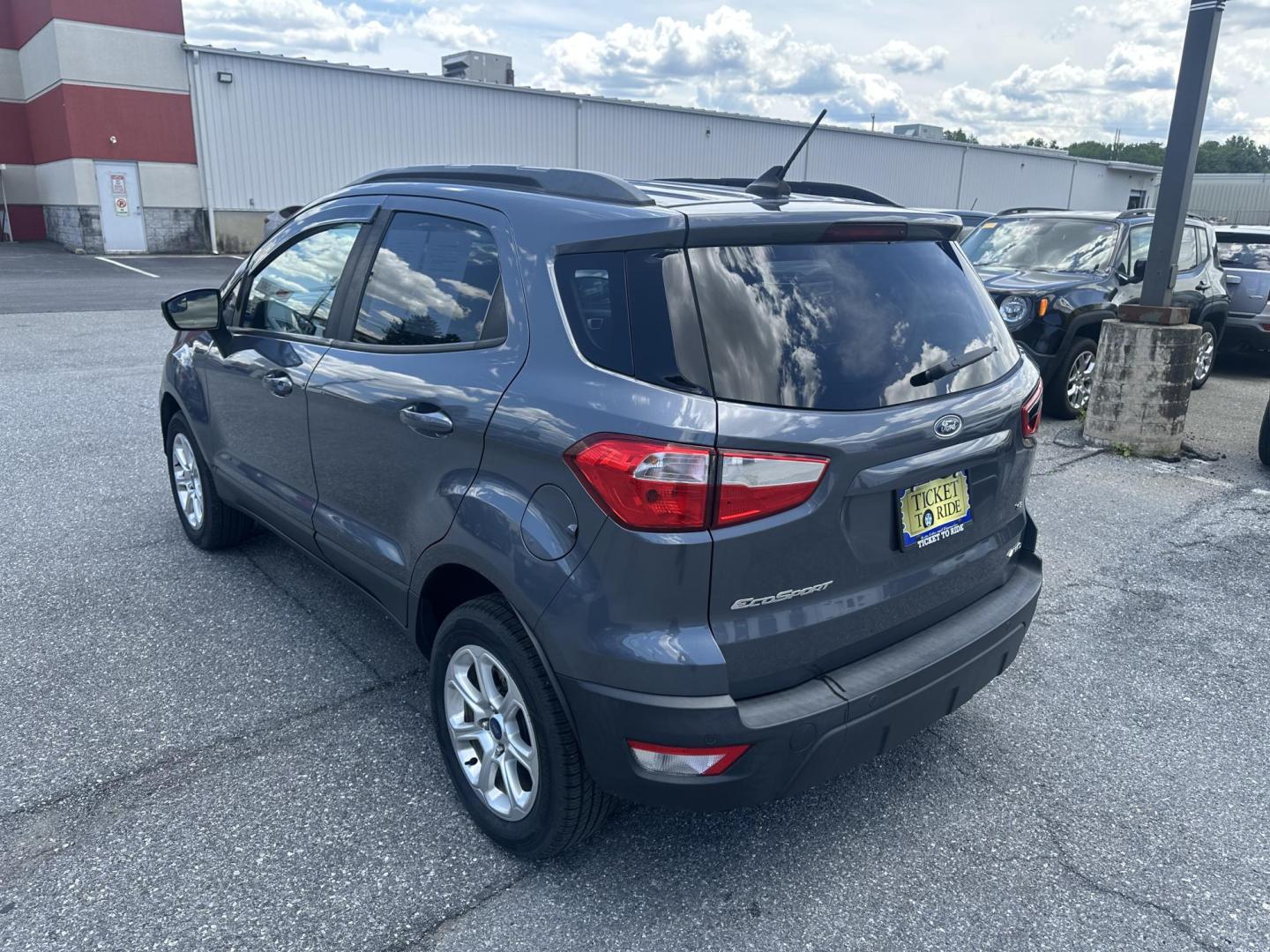 2018 BLUE Ford EcoSport SE AWD (MAJ6P1UL1JC) with an 2.0L L4 DOHC 16V engine, 6A transmission, located at 1254 Manheim Pike, Lancaster, PA, 17601, (717) 393-9133, 40.062870, -76.323273- Photo#8
