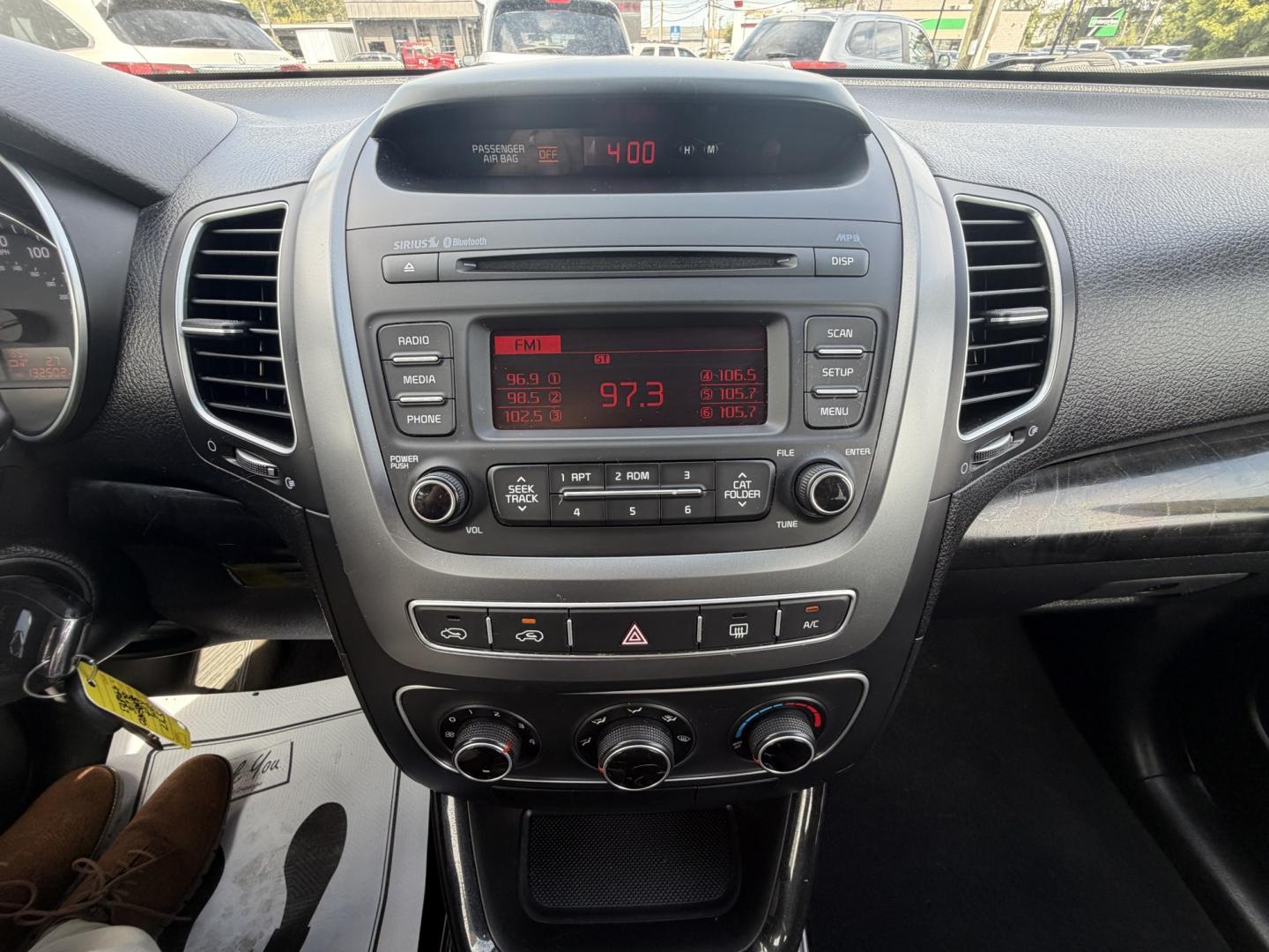 2014 BLUE Kia Sorento LX 2WD (5XYKT3A67EG) with an 2.4L L4 DOHC 16V engine, 6-Speed Automatic transmission, located at 1254 Manheim Pike, Lancaster, PA, 17601, (717) 393-9133, 40.062870, -76.323273- Photo#10