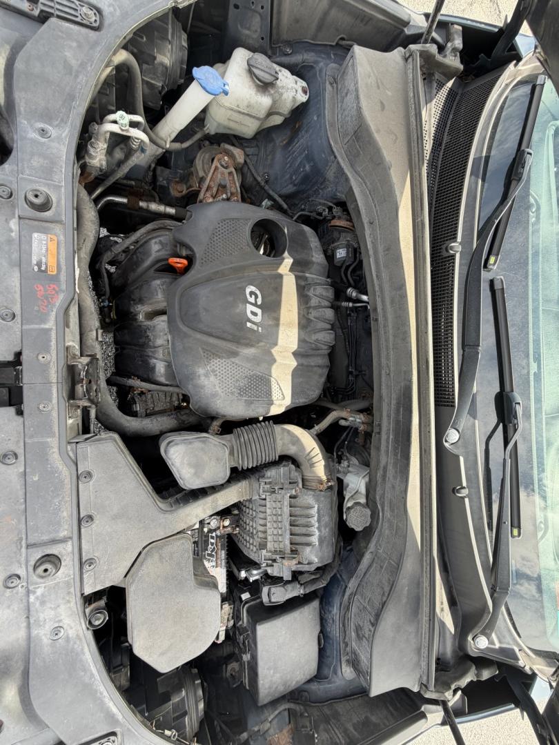 2014 BLUE Kia Sorento LX 2WD (5XYKT3A67EG) with an 2.4L L4 DOHC 16V engine, 6-Speed Automatic transmission, located at 1254 Manheim Pike, Lancaster, PA, 17601, (717) 393-9133, 40.062870, -76.323273- Photo#19