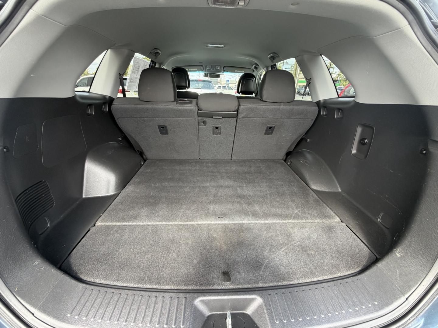 2014 BLUE Kia Sorento LX 2WD (5XYKT3A67EG) with an 2.4L L4 DOHC 16V engine, 6-Speed Automatic transmission, located at 1254 Manheim Pike, Lancaster, PA, 17601, (717) 393-9133, 40.062870, -76.323273- Photo#15