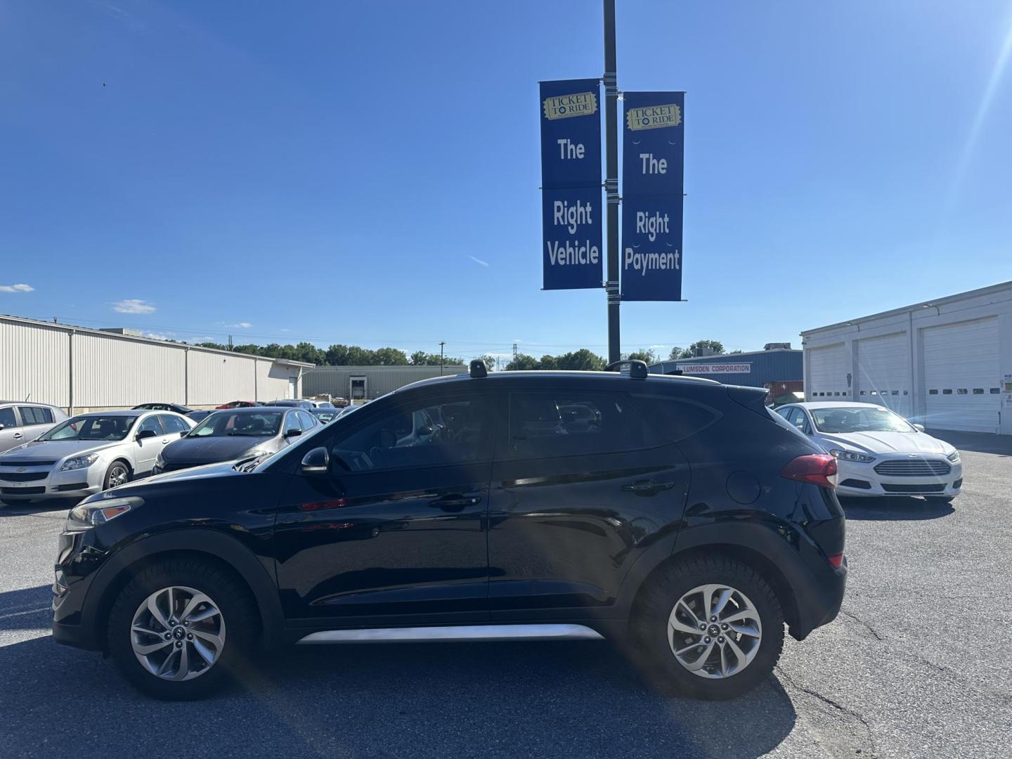 2017 BLACK Hyundai Tucson SE w/Preferred Package AWD (KM8J3CA42HU) with an 2.0L L4 DOHC 16V engine, 6A transmission, located at 1254 Manheim Pike, Lancaster, PA, 17601, (717) 393-9133, 40.062870, -76.323273- Photo#5