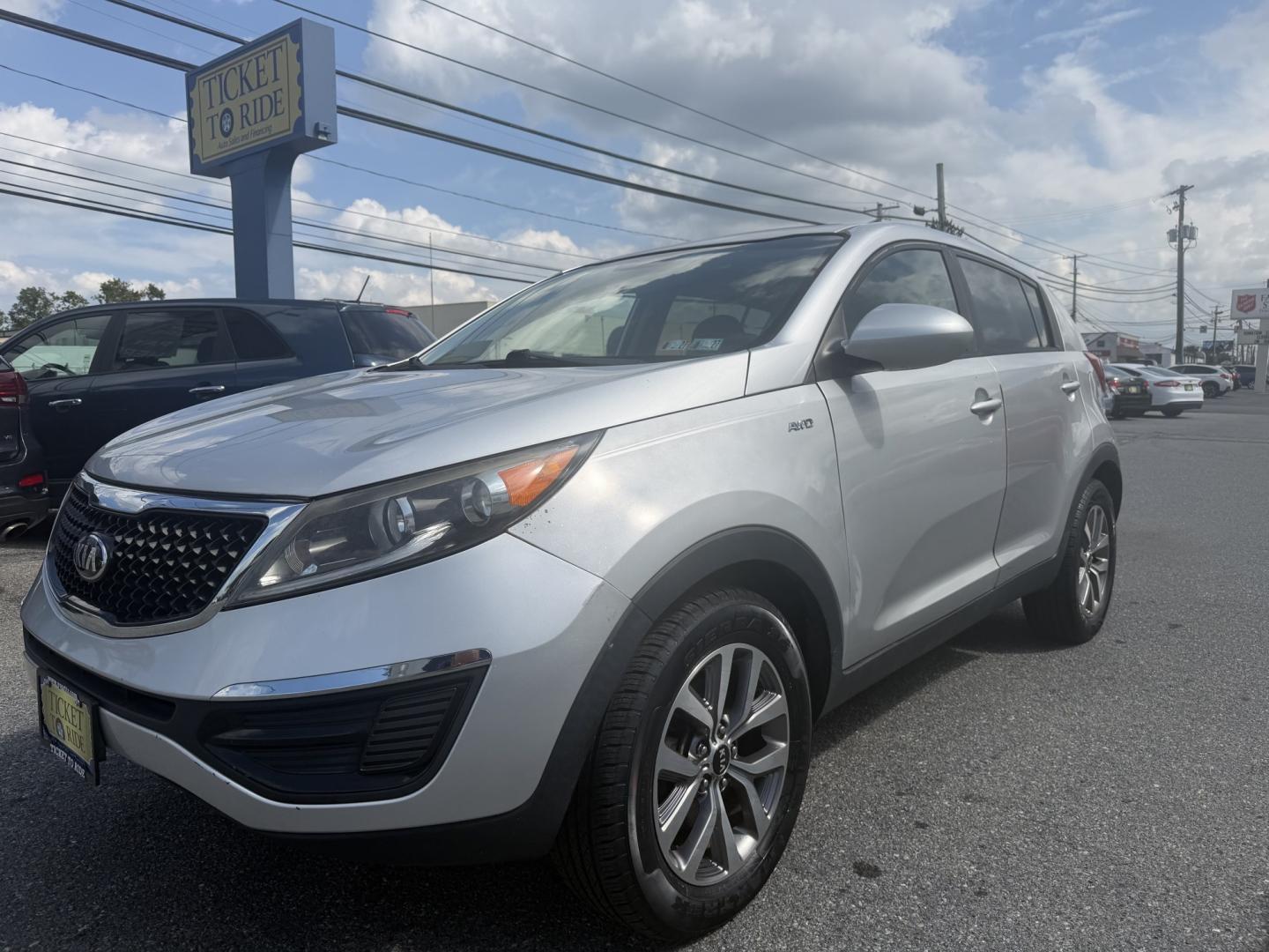 2014 SILVER Kia Sportage LX AWD (KNDPBCAC4E7) with an 2.4L V6 DOHC 24V engine, 6-Speed Automatic transmission, located at 1254 Manheim Pike, Lancaster, PA, 17601, (717) 393-9133, 40.062870, -76.323273- Photo#0