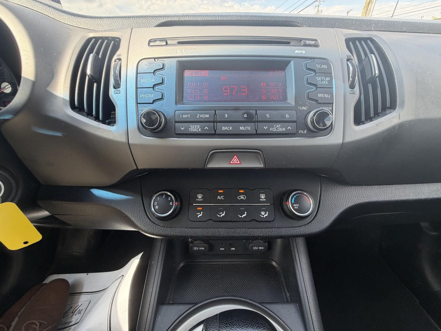 2014 SILVER Kia Sportage LX AWD (KNDPBCAC4E7) with an 2.4L V6 DOHC 24V engine, 6-Speed Automatic transmission, located at 1254 Manheim Pike, Lancaster, PA, 17601, (717) 393-9133, 40.062870, -76.323273- Photo#10