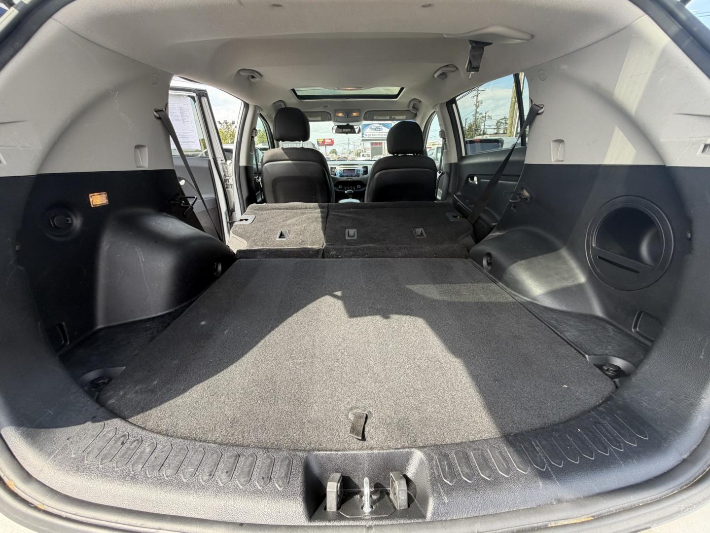 2014 SILVER Kia Sportage LX AWD (KNDPBCAC4E7) with an 2.4L V6 DOHC 24V engine, 6-Speed Automatic transmission, located at 1254 Manheim Pike, Lancaster, PA, 17601, (717) 393-9133, 40.062870, -76.323273- Photo#16