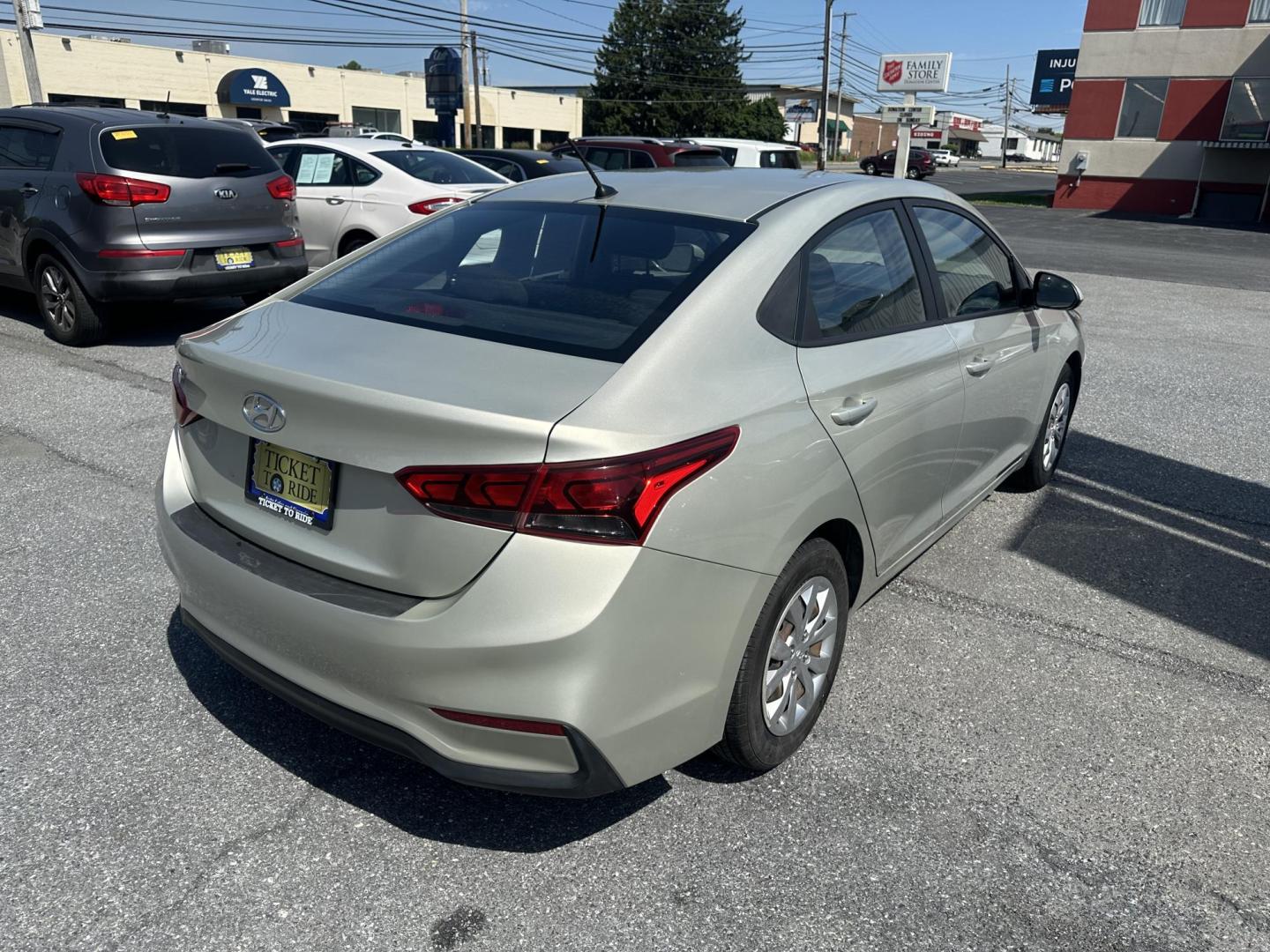2018 TAN Hyundai Accent SEL 4-Door 6A (3KPC24A34JE) with an 1.6L L4 DOHC 16V engine, 6A transmission, located at 1254 Manheim Pike, Lancaster, PA, 17601, (717) 393-9133, 40.062870, -76.323273 - Photo#4