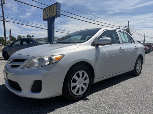 2013 Toyota Corolla LE 4-Speed AT