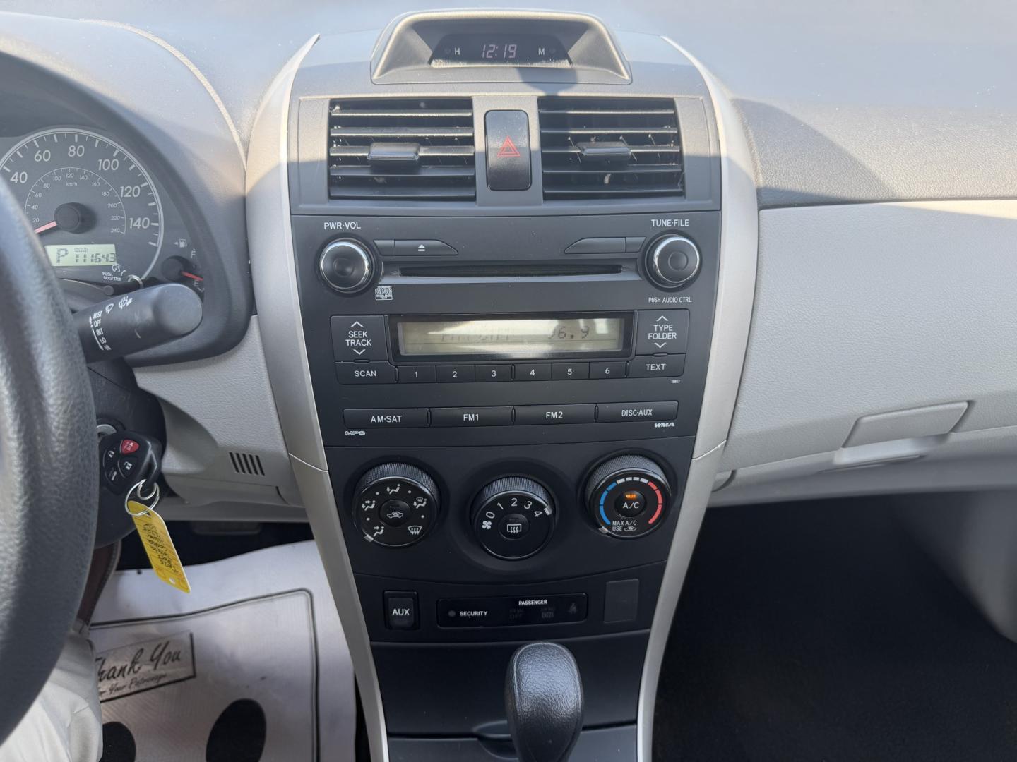 2013 SILVER Toyota Corolla LE 4-Speed AT (5YFBU4EE6DP) with an 1.8L L4 DOHC 16V engine, 4-Speed Automatic transmission, located at 1254 Manheim Pike, Lancaster, PA, 17601, (717) 393-9133, 40.062870, -76.323273 - The 2013 Toyota Corolla is a practical and dependable sedan that’s well suited for commuting, running errands, and everyday driving. Known for its strong reputation for reliability, the Corolla offers a comfortable interior, excellent fuel economy, and affordable operating costs—making it a smar- Photo#10