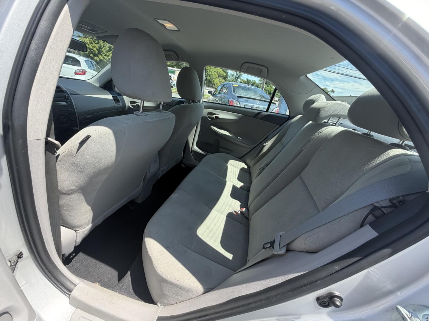 2013 SILVER Toyota Corolla LE 4-Speed AT (5YFBU4EE6DP) with an 1.8L L4 DOHC 16V engine, 4-Speed Automatic transmission, located at 1254 Manheim Pike, Lancaster, PA, 17601, (717) 393-9133, 40.062870, -76.323273 - The 2013 Toyota Corolla is a practical and dependable sedan that’s well suited for commuting, running errands, and everyday driving. Known for its strong reputation for reliability, the Corolla offers a comfortable interior, excellent fuel economy, and affordable operating costs—making it a smar- Photo#12
