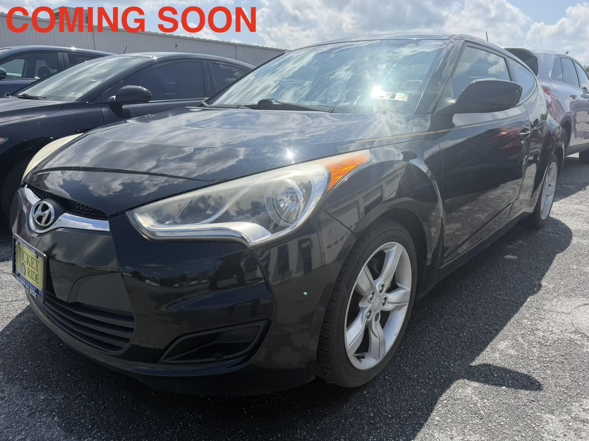 photo of 2012 Hyundai Veloster Base