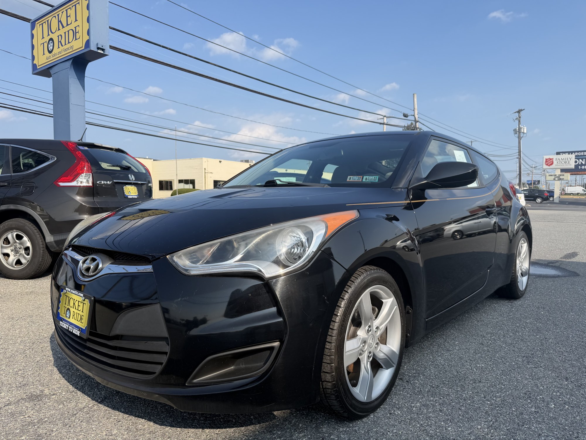 photo of 2012 Hyundai Veloster Base