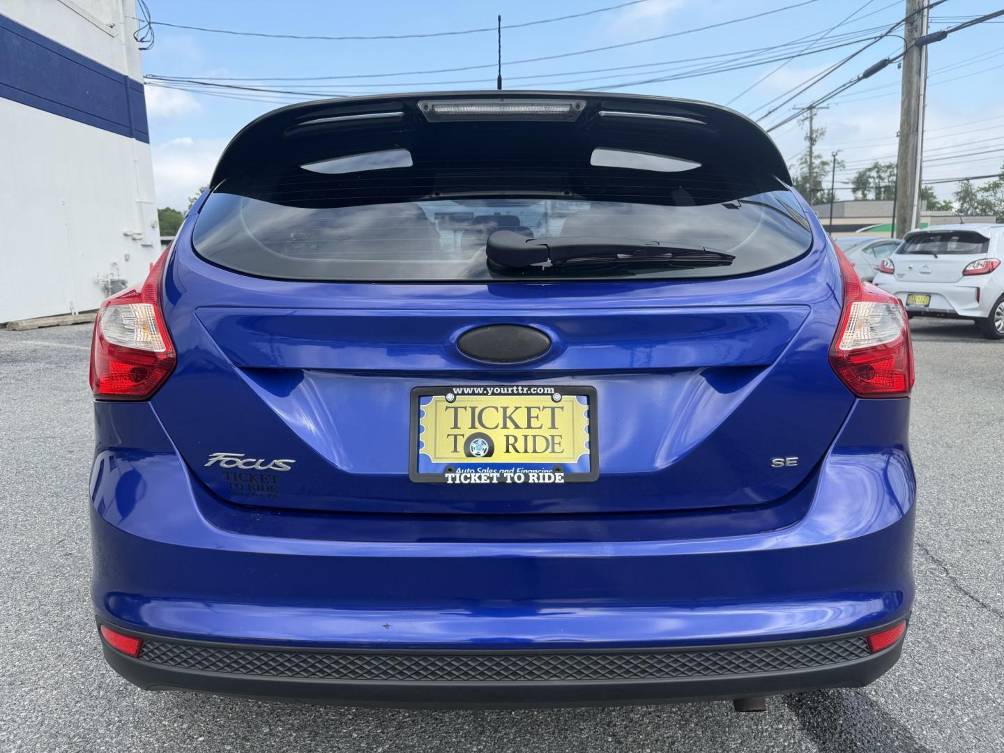 2013 BLUE Ford Focus SE Hatch (1FADP3K21DL) with an 2.0L L4 DOHC 16V engine, located at 1254 Manheim Pike, Lancaster, PA, 17601, (717) 393-9133, 40.062870, -76.323273- Photo#3