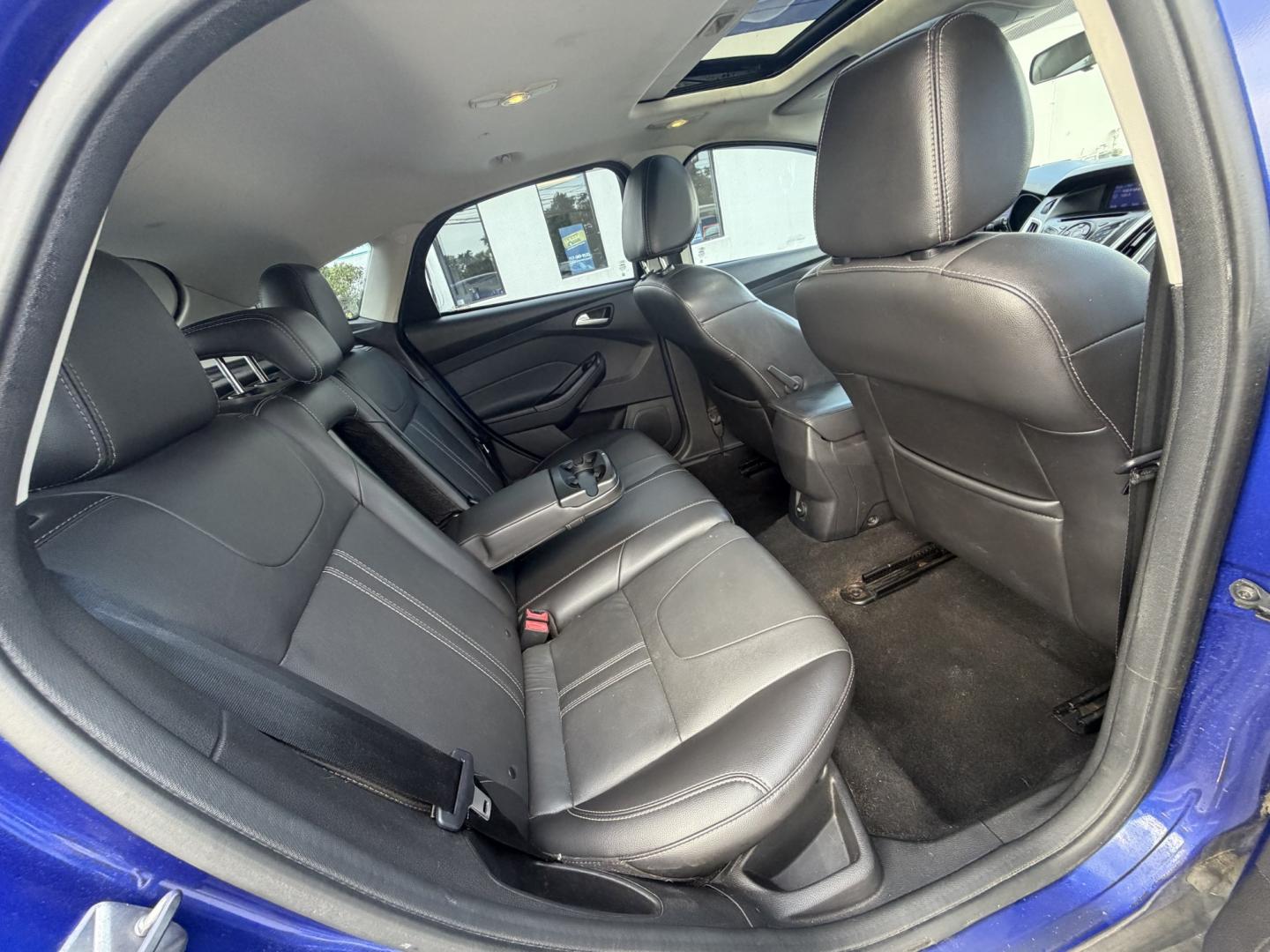 2013 BLUE Ford Focus SE Hatch (1FADP3K21DL) with an 2.0L L4 DOHC 16V engine, located at 1254 Manheim Pike, Lancaster, PA, 17601, (717) 393-9133, 40.062870, -76.323273- Photo#13
