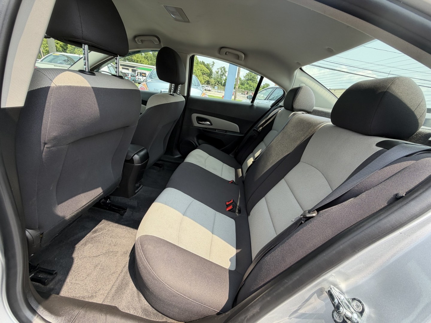 2016 SILVER Chevrolet Cruze Limited LS Auto (1G1PC5SG5G7) with an 1.8L L4 DOHC 16V FFV engine, 6A transmission, located at 1254 Manheim Pike, Lancaster, PA, 17601, (717) 393-9133, 40.062870, -76.323273- Photo#12