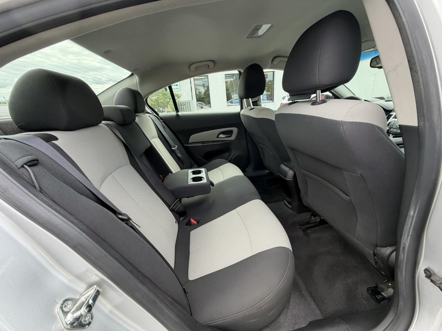 2011 SILVER Chevrolet Cruze 2LS (1G1PC5SH4B7) with an 1.8L L4 DOHC 16V FFV engine, 6A transmission, located at 1254 Manheim Pike, Lancaster, PA, 17601, (717) 393-9133, 40.062870, -76.323273- Photo#13