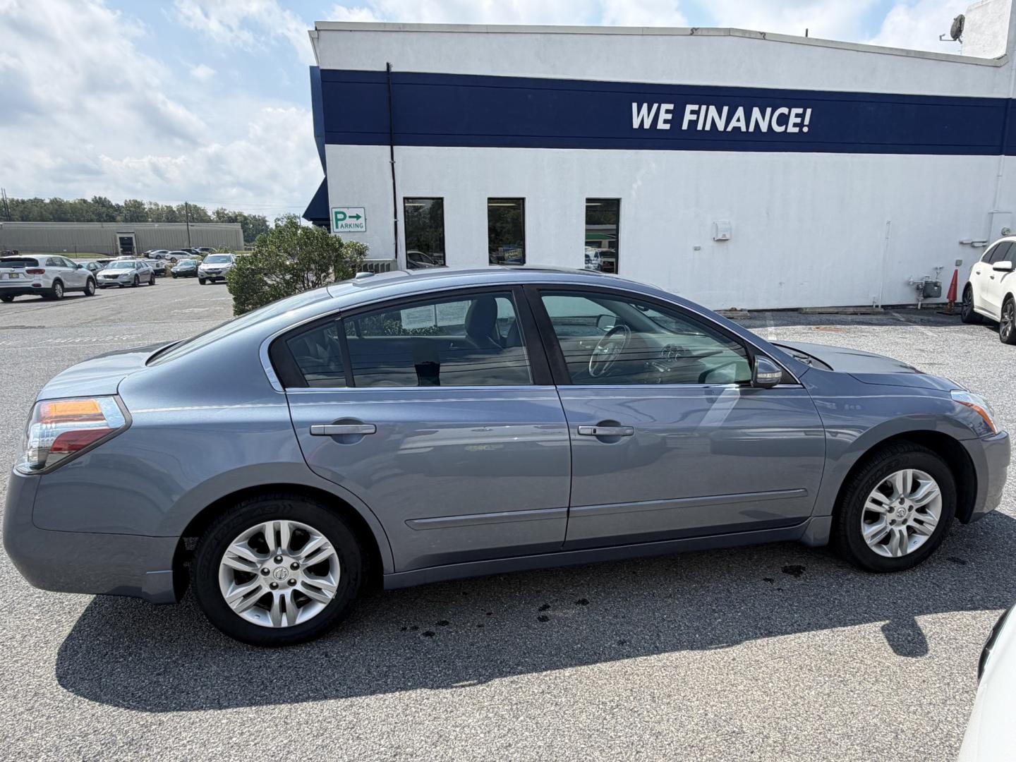 2012 GREY Nissan Altima 2.5 S (1N4AL2AP6CN) with an 2.5L L4 DOHC 16V engine, located at 1254 Manheim Pike, Lancaster, PA, 17601, (717) 393-9133, 40.062870, -76.323273- Photo#5