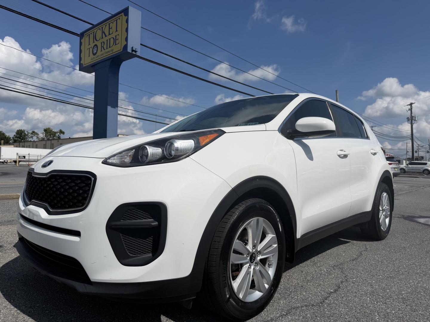 2019 WHITE Kia Sportage LX FWD (KNDPM3AC4K7) with an 2.4L V6 DOHC 24V engine, 6A transmission, located at 1254 Manheim Pike, Lancaster, PA, 17601, (717) 393-9133, 40.062870, -76.323273- Photo#0