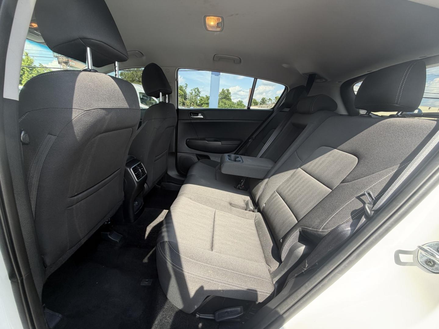 2019 WHITE Kia Sportage LX FWD (KNDPM3AC4K7) with an 2.4L V6 DOHC 24V engine, 6A transmission, located at 1254 Manheim Pike, Lancaster, PA, 17601, (717) 393-9133, 40.062870, -76.323273- Photo#13