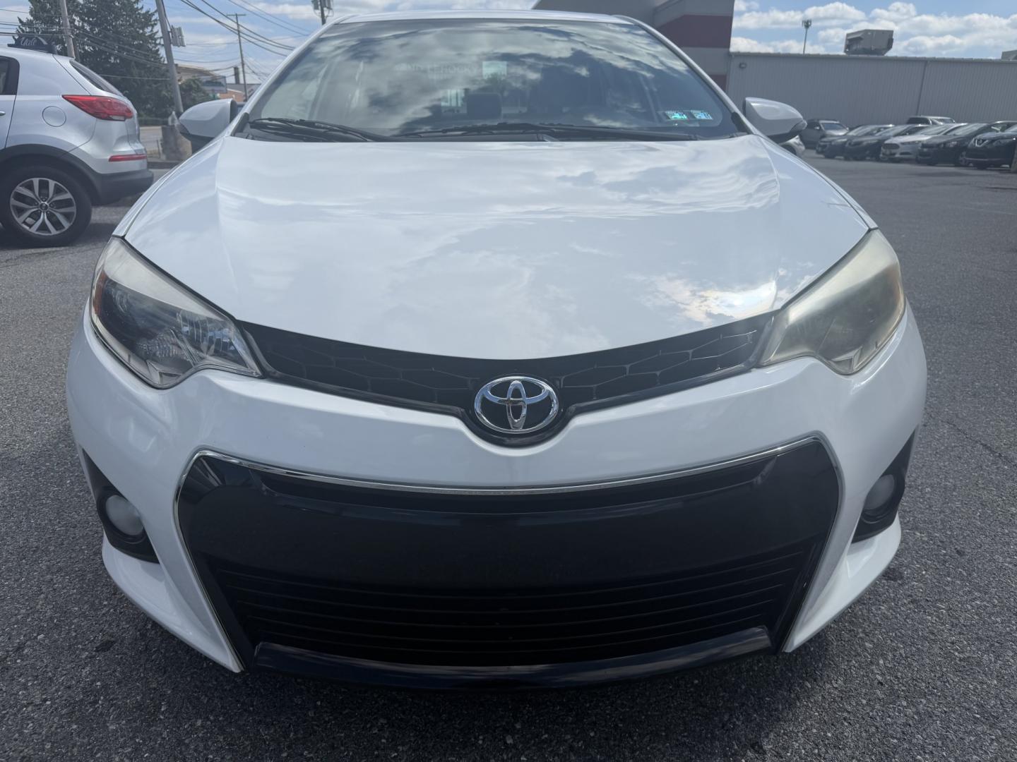 2015 WHITE Toyota Corolla L 4-Speed AT (2T1BURHE2FC) with an 1.8L L4 DOHC 16V engine, 4-Speed Automatic transmission, located at 1254 Manheim Pike, Lancaster, PA, 17601, (717) 393-9133, 40.062870, -76.323273- Photo#7