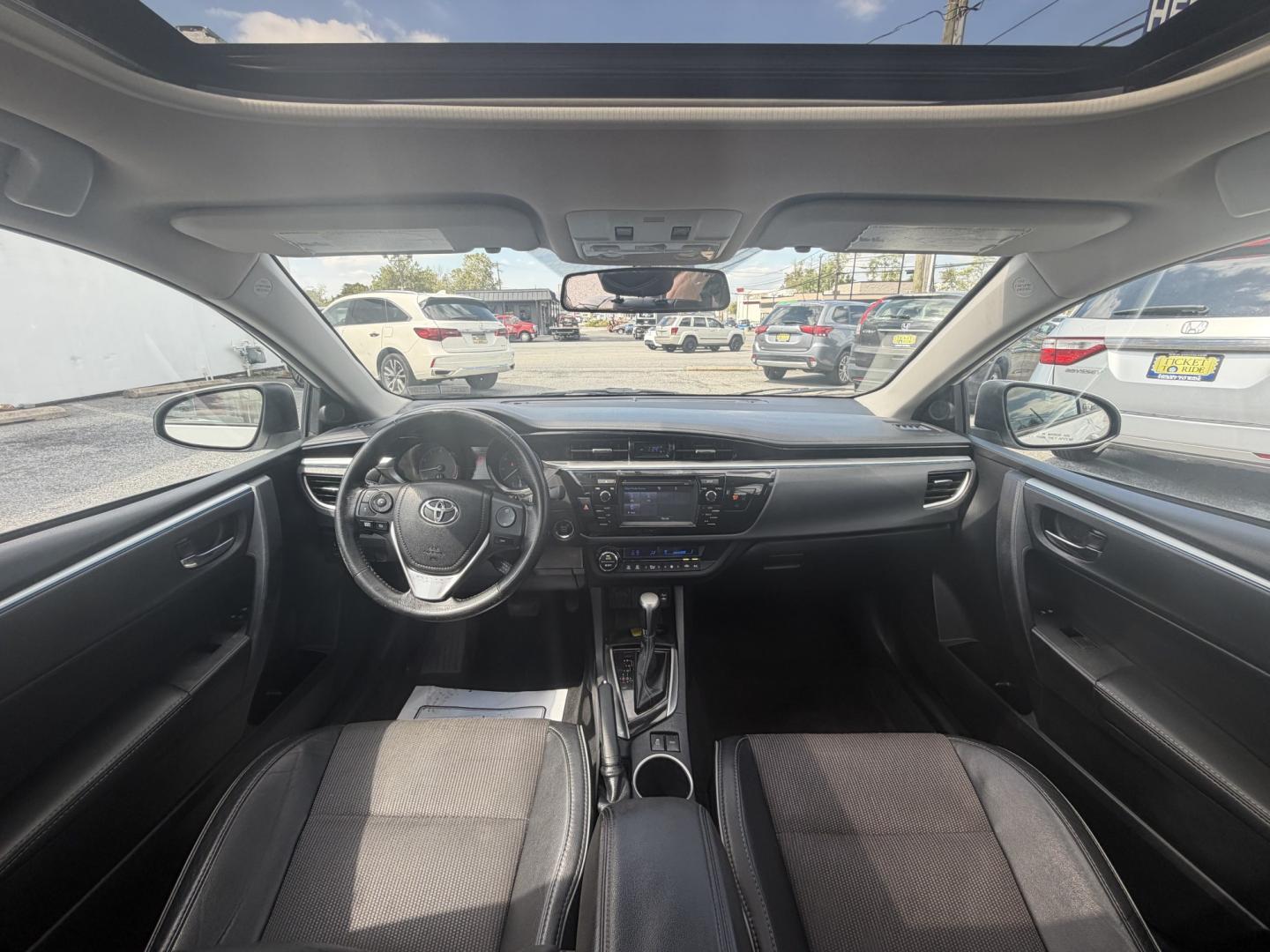 2015 WHITE Toyota Corolla L 4-Speed AT (2T1BURHE2FC) with an 1.8L L4 DOHC 16V engine, 4-Speed Automatic transmission, located at 1254 Manheim Pike, Lancaster, PA, 17601, (717) 393-9133, 40.062870, -76.323273- Photo#8