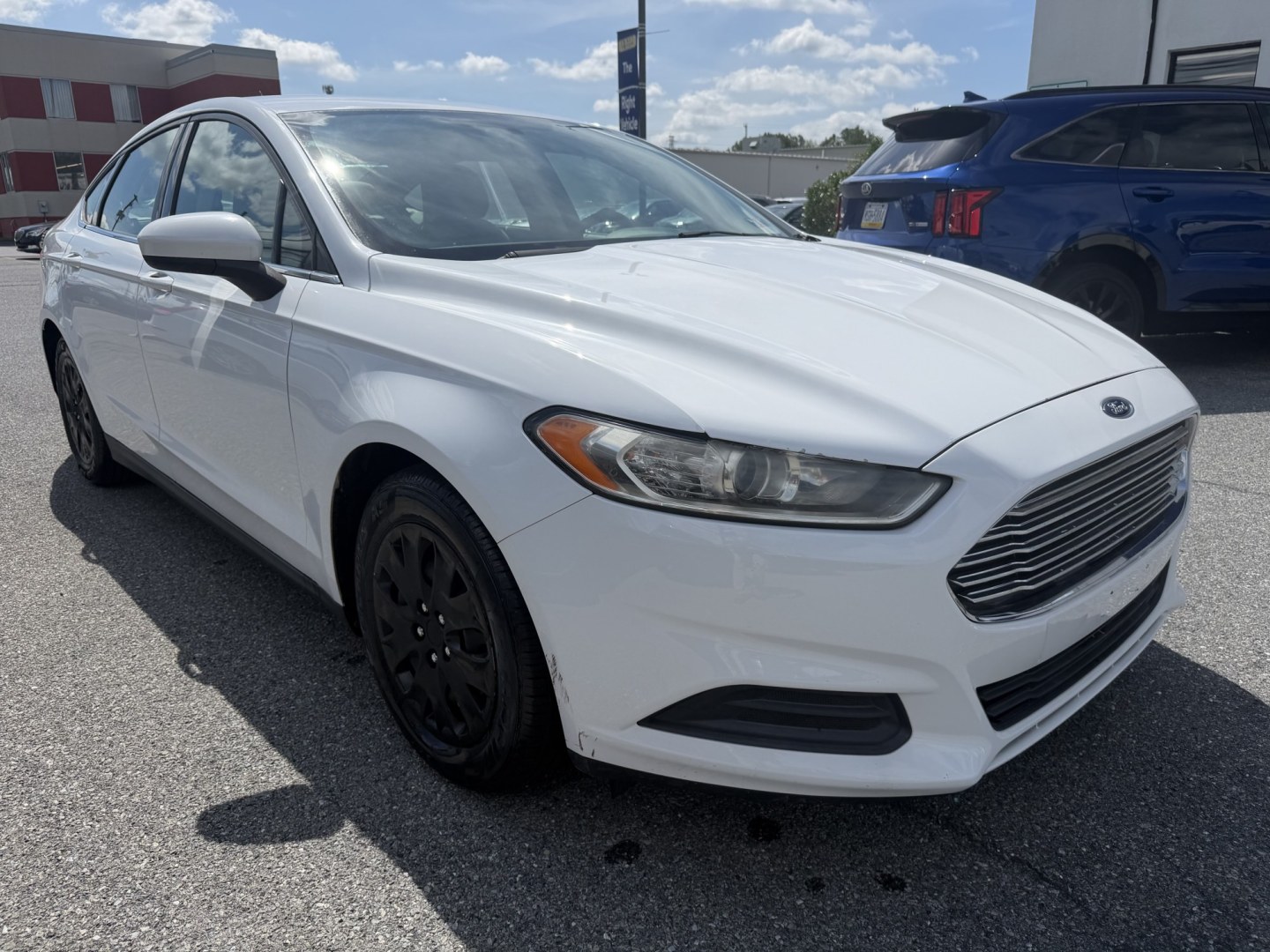 2014 WHITE Ford Fusion S (1FA6P0G70E5) with an 2.5L L4 DOHC 16V engine, located at 1254 Manheim Pike, Lancaster, PA, 17601, (717) 393-9133, 40.062870, -76.323273- Photo#7