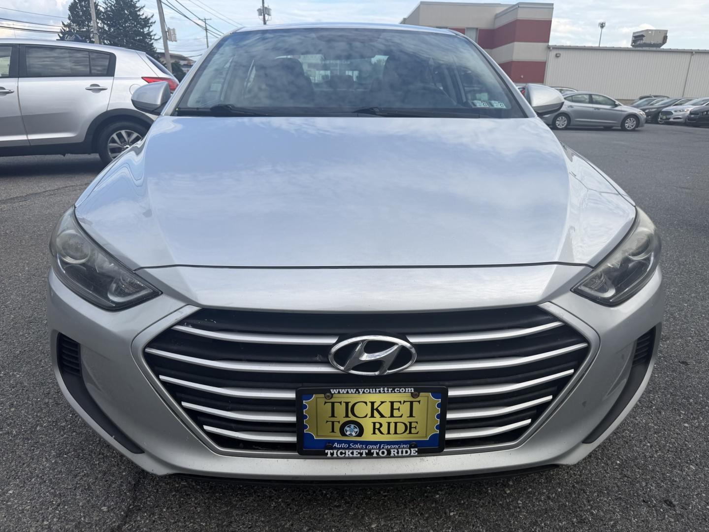 2017 SILVER Hyundai Elantra Limited (5NPD84LF0HH) with an 2.0L L4 DOHC 16V engine, 6A transmission, located at 1254 Manheim Pike, Lancaster, PA, 17601, (717) 393-9133, 40.062870, -76.323273- Photo#4