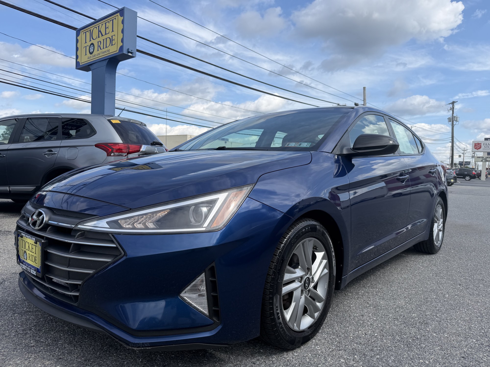 photo of 2020 Hyundai Elantra Limited