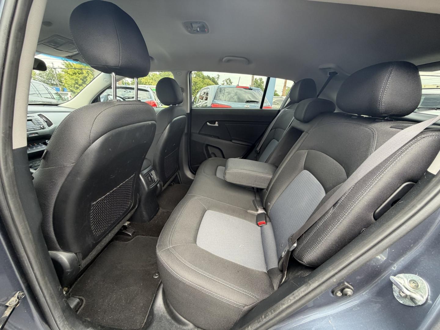 2016 BLUE Kia Sportage LX AWD (KNDPBCAC5G7) with an 2.4L V6 DOHC 24V engine, 6-Speed Automatic transmission, located at 1254 Manheim Pike, Lancaster, PA, 17601, (717) 393-9133, 40.062870, -76.323273- Photo#11