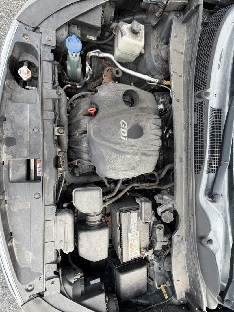 2016 BLUE Kia Sportage LX AWD (KNDPBCAC5G7) with an 2.4L V6 DOHC 24V engine, 6-Speed Automatic transmission, located at 1254 Manheim Pike, Lancaster, PA, 17601, (717) 393-9133, 40.062870, -76.323273- Photo#17